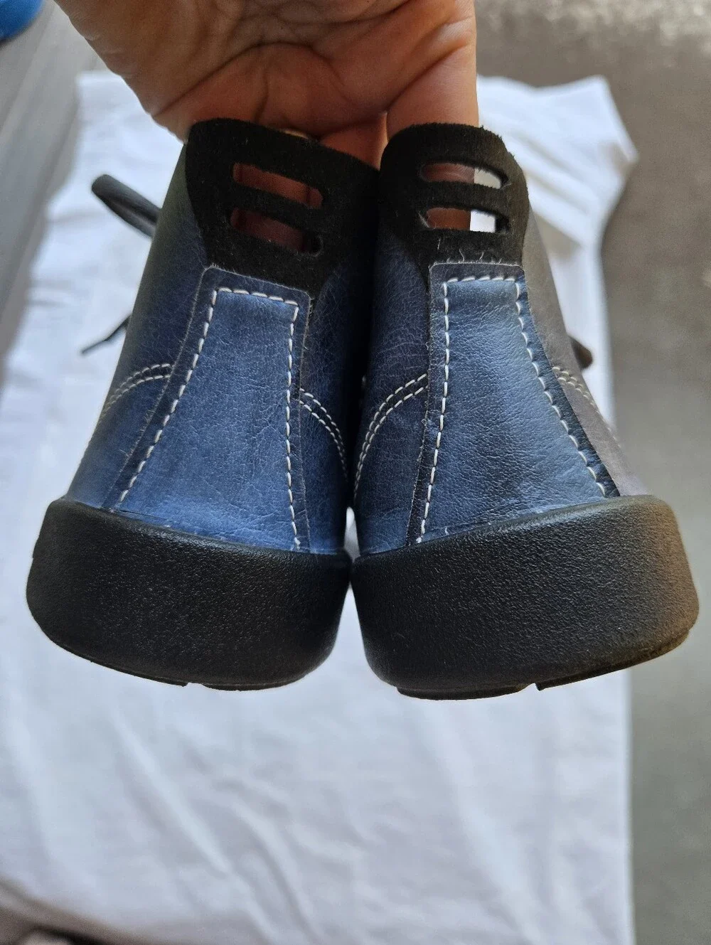 Graciano Sneakers by SOM/Softstar, Vintage Steel Blue, M7/W8.5 BAREFOOT